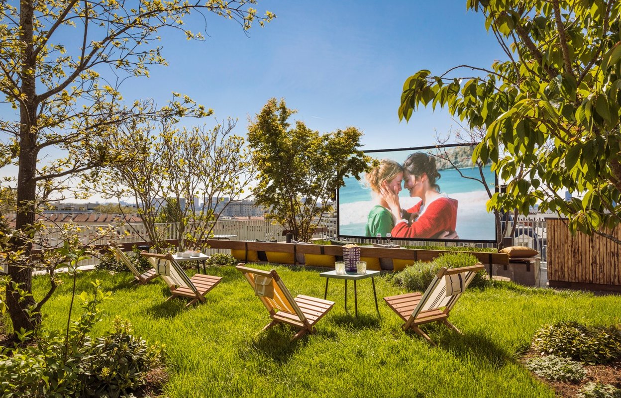 Hotel Paradiso,