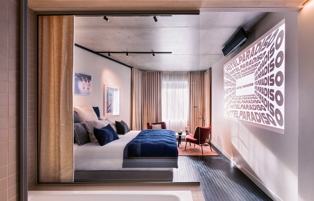 Hotel Paradiso,